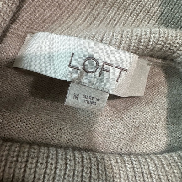 LOFT Cowl Neck Sweater Beige Size Medium - Picture 3 of 6
